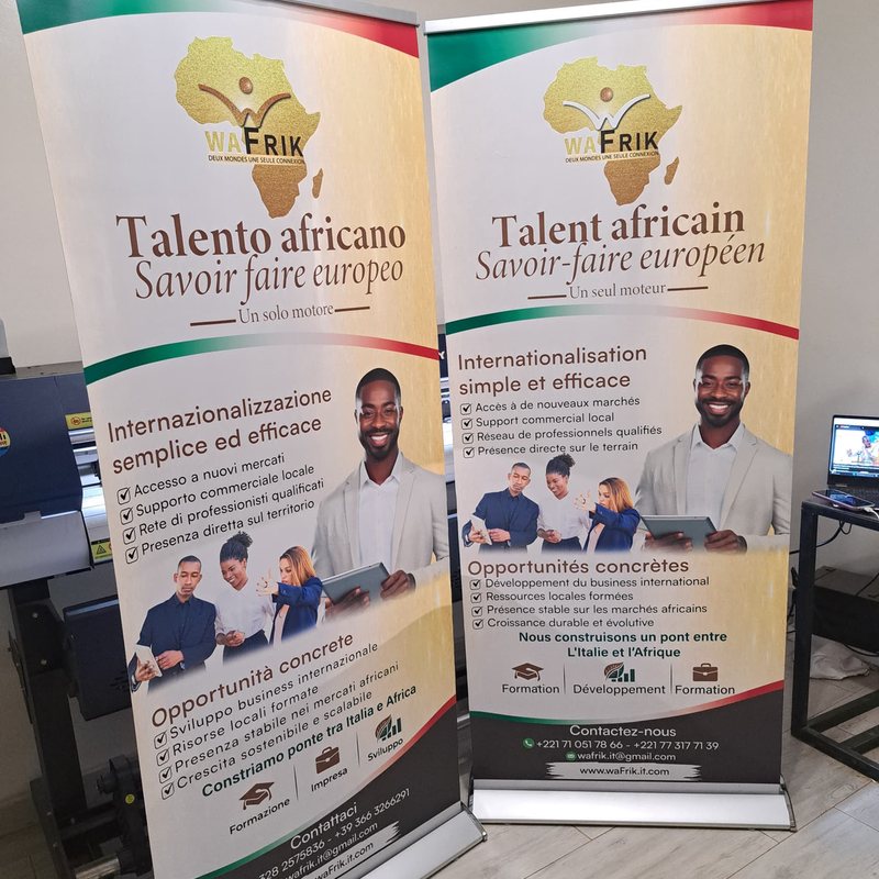 Roll-ups – waFrik (FR/IT) (services aux entreprises)